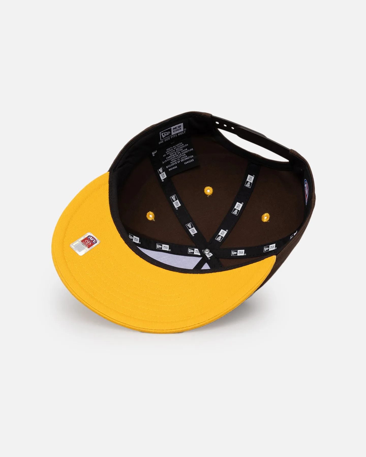 New Era Hawthorn Hawks Official Team Golfer Snapback OTC