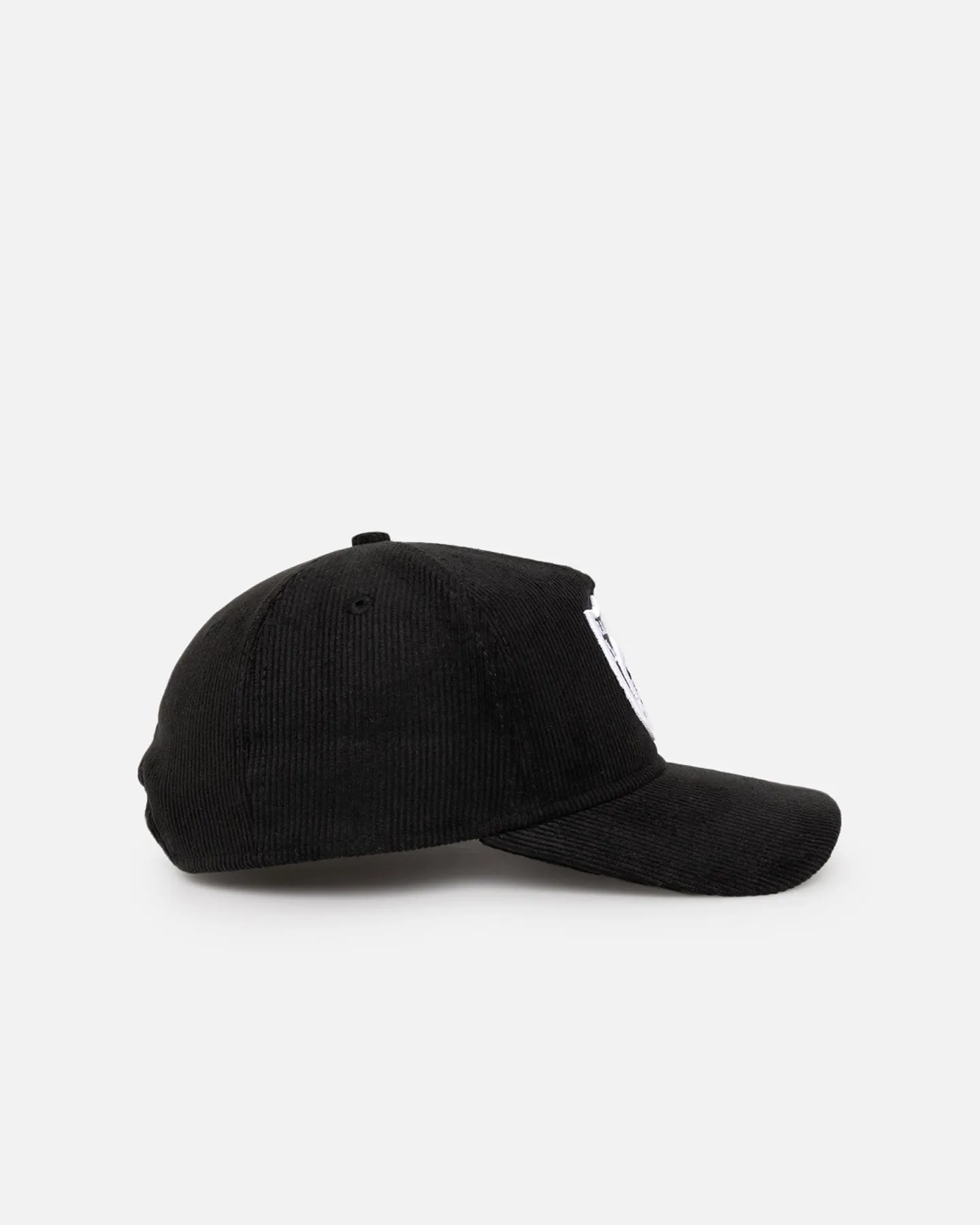 New Era Las Vegas Raiders 'Corduroy Roses' Golfer Pre-Curved Snapback Black Corduroy/White