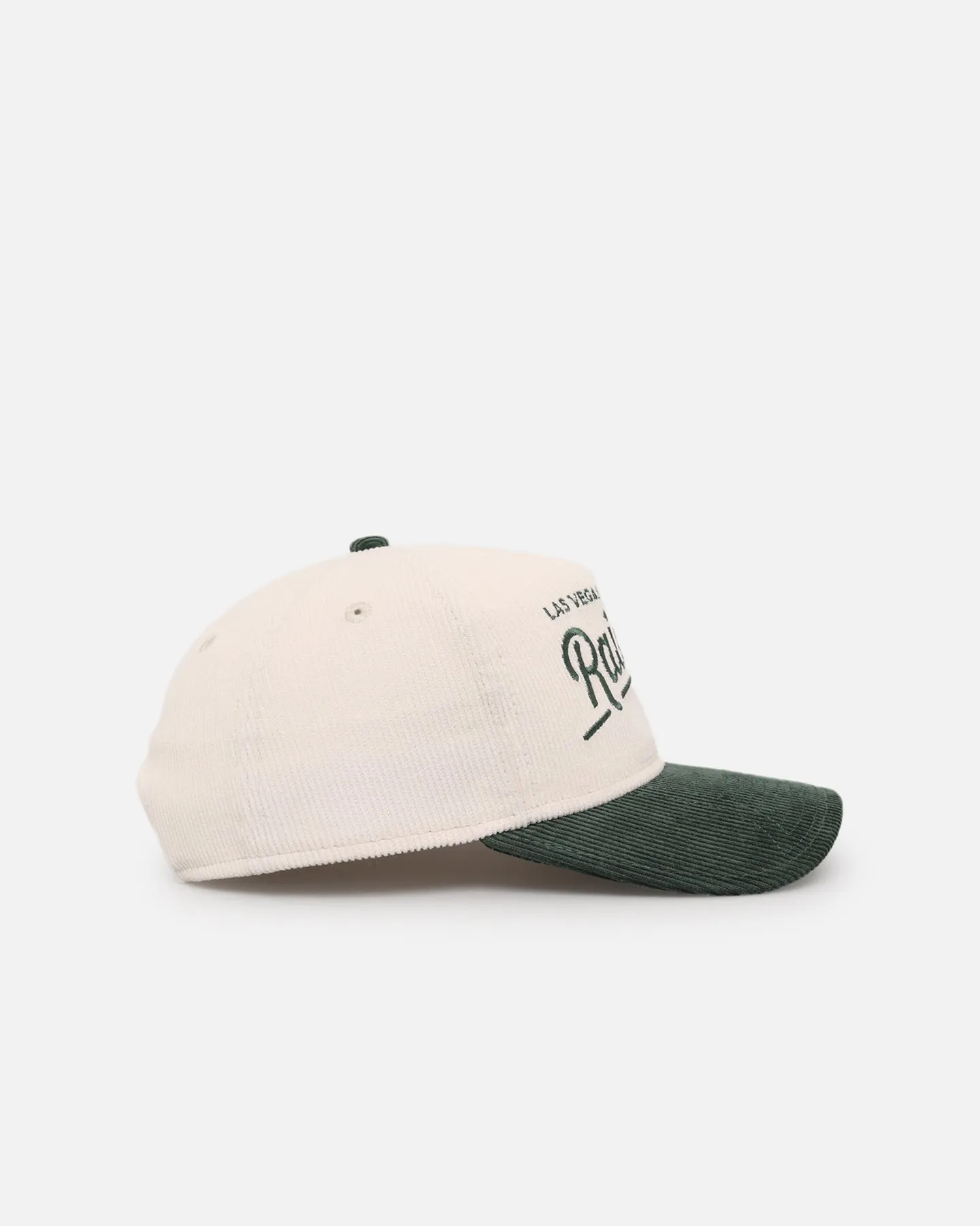 New Era Las Vegas Raiders 'Heritage Golf' Pre-Curved Golfer Snapback Chrome White