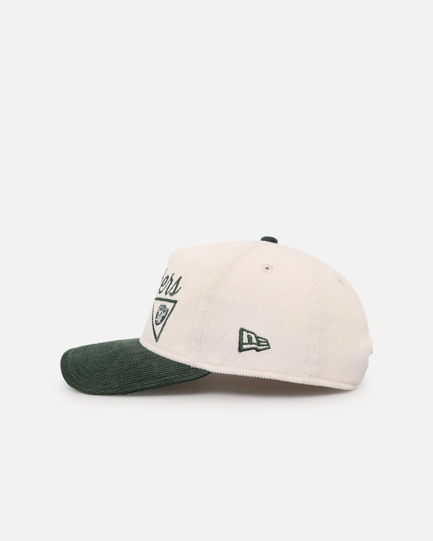 New Era Las Vegas Raiders 'Heritage Golf' Pre-Curved Golfer Snapback Chrome White